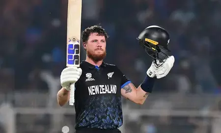 टी20 वर्ल्ड कप: फिन एलन का रिकॉर्ड शतक, दक्षिण अफ्रीका को 9 विकेट से हराकर फाइनल में पहुंची न्यूजीलैंड टी20 वर्ल्ड कप: फिन एलन का रिकॉर्ड शतक, दक्षिण अफ्रीका को 9 विकेट से हराकर फाइनल में पहुंची न्यूजीलैंड