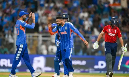 वानखेड़े में इंग्लैंड ढेर, टीम इंडिया फाइनल में!