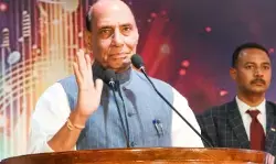 जीआरएसई टेक्नोलॉजी युग में अत्याधुनिक जहाज बनाए, विकसित भारत के लक्ष्य में अहम भूमिका निभाए : राजनाथ सिंह