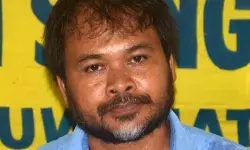 असम में कांग्रेस-रायजोर दल गठबंधन टूटा, अखिल गोगोई ने नेताओं के ‘अहंकार’ को ठहराया जिम्मेदार असम में कांग्रेस-रायजोर दल गठबंधन टूटा, अखिल गोगोई ने नेताओं के ‘अहंकार’ को ठहराया जिम्मेदार