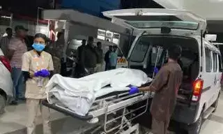 रांची के एयरपोर्ट थाना क्षेत्र में रेस्टोरेंट में घुसकर फायरिंग, वेटर की मौत; गैंगस्टर प्रिंस खान ने मांगी थी एक करोड़ की रंगदारी