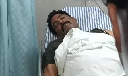 धनबाद पब्लिक स्कूल के पास पुलिस-गैंग मुठभेड़, आरोपी शूटर के दोनों पैरों में लगी गोली