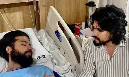 अनुराग डोभाल की पत्नी उनका ध्यान रख रही हैं, अस्पताल में अकेले होने की अफवाहों पर मैनेजर ने तोड़ी चुप्पी