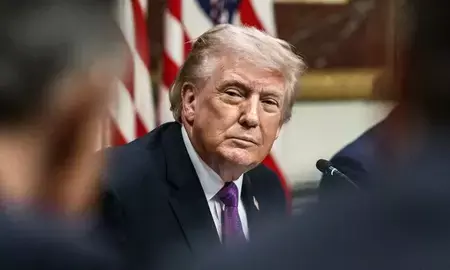 राष्ट्रपति डोनाल्ड ट्रंप के एच-1बी प्रतिबंधों को खत्म करने के लिए अमेरिकी संसद में विधेयक पेश राष्ट्रपति डोनाल्ड ट्रंप के एच-1बी प्रतिबंधों को खत्म करने के लिए अमेरिकी संसद में विधेयक पेश