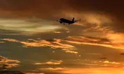 कतर में फंसे एक हजार भारतीय नागरिकों की हुई सुरक्षित वतन वापसी कतर में फंसे एक हजार भारतीय नागरिकों की हुई सुरक्षित वतन वापसी