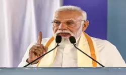 हमारे लोगों की रक्षा कर रहे खाड़ी देश, लेकिन कांग्रेस कर रही राजनीति: पीएम मोदी हमारे लोगों की रक्षा कर रहे खाड़ी देश, लेकिन कांग्रेस कर रही राजनीति: पीएम मोदी