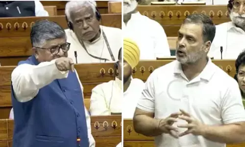 लोकसभा में बोले राहुल गांधी, जब भी हम बोलने खड़े होते हैं, स्पीकर हमें रोक देते हैं लोकसभा में बोले राहुल गांधी, जब भी हम बोलने खड़े होते हैं, स्पीकर हमें रोक देते हैं