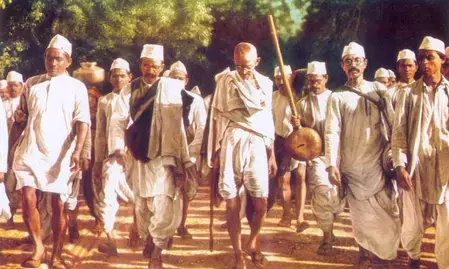 दांडी सत्याग्रह की वर्षगांठ पर अमित शाह समेत कई नेताओं ने महात्मा गांधी को किया याद दांडी सत्याग्रह की वर्षगांठ पर अमित शाह समेत कई नेताओं ने महात्मा गांधी को किया याद