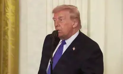 ट्रंप ने ईरान पर हमलों को तेल की कीमतों में कमी से जोड़ा