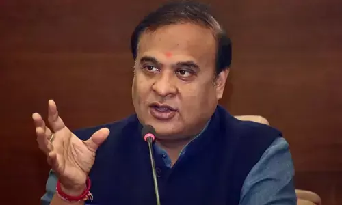 असम में चुनाव से ठीक पहले हिमंत के राजनीतिक आख्यान को झटका