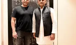 अखिलेश यादव की सलमान खान से मुलाकात, ‘मुंबई मिलन’ वाली तस्वीर सोशल मीडिया पर वायरल