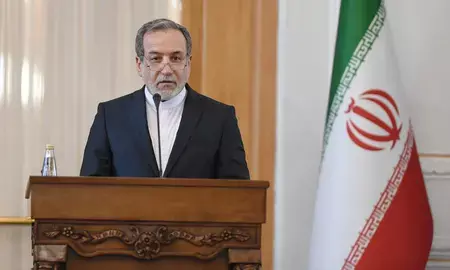 अमेरिका का लुकास ड्रोन अरब देशों को बना रहा निशाना: ईरानी विदेश मंत्री अमेरिका का लुकास ड्रोन अरब देशों को बना रहा निशाना: ईरानी विदेश मंत्री