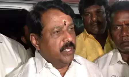 चुनावों की तारीखों के ऐलान के बाद राजनीतिक बयानबाजी तेज, भाजपा ने तमिलनाडु में जीत का किया दावा चुनावों की तारीखों के ऐलान के बाद राजनीतिक बयानबाजी तेज, भाजपा ने तमिलनाडु में जीत का किया दावा