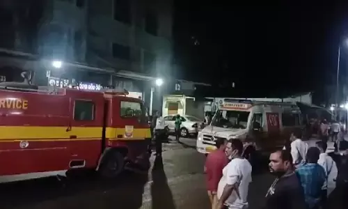 ओडिशा के एससीबी मेडिकल कॉलेज अस्पताल में लगी भीषण आग, दस मरीजों की मौत ओडिशा के एससीबी मेडिकल कॉलेज अस्पताल में लगी भीषण आग, दस मरीजों की मौत