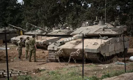 दक्षिणी लेबनान में हिजबुल्लाह ठिकानों पर जमीनी अभियान शुरू : इजरायल दक्षिणी लेबनान में हिजबुल्लाह ठिकानों पर जमीनी अभियान शुरू : इजरायल