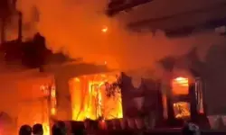 इंदौर में भीषण अग्निकांड: कार में लगी आग से पूरा मकान चपेट में, 7 लोगों की दर्दनाक मौत