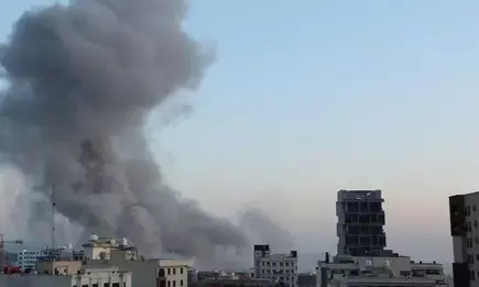 होर्मुज स्ट्रेट पर अमेरिकी हमला, ईरानी मिसाइल ठिकाने ध्वस्त