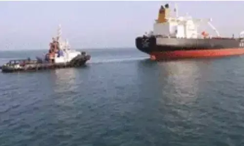होर्मुज के रास्ते भारत आया एक और जहाज, 80,886 मीट्रिक टन कच्चा तेल लेकर गुजरात पहुंचा