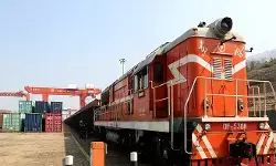 चीन-यूरोप रेलवे एक्सप्रेस खुली विश्व अर्थव्यवस्था को गति दे रही है : सीजीटीएन सर्वे चीन-यूरोप रेलवे एक्सप्रेस खुली विश्व अर्थव्यवस्था को गति दे रही है : सीजीटीएन सर्वे