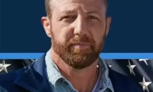 अमेरिका में इमिग्रेशन पर सख्त रुख, मार्कवेन मुलिन बोले-कानून तोड़ने वालों पर होगी कार्रवाई