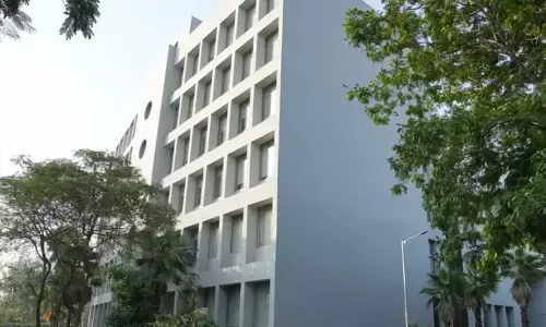 अदाणी यूनिवर्सिटी और आईआईटी मंडी ने 5 साल के समझौते पर किए हस्ताक्षर, अनुसंधान और शैक्षणिक सहयोग को मिलेगा बढ़ावा