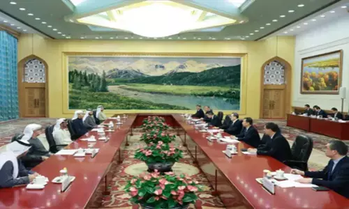 चीन-यूएई संबंधों को नई मजबूती देने पर जोर, तिंग श्वेएश्यांग ने यूएई दूत से की मुलाकात