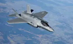 US Iran War: अमेरिकी F-35 लाइटनिंग विमान पर हमले का दावा, आपात लैंडिंग की पुष्टि