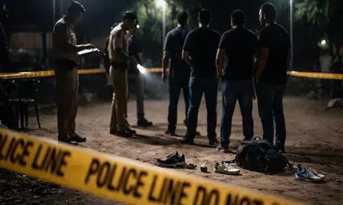 कर्नाटक में मोरल पुलिसिंग का नया मामला: अल्पसंख्यक लड़के पर हमला, अगवा करने की कोशिश कर्नाटक में मोरल पुलिसिंग का नया मामला: अल्पसंख्यक लड़के पर हमला, अगवा करने की कोशिश