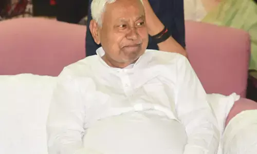 ईद-उल-फितर पर नीतीश और राज्यपाल की शुभकामनाएँ