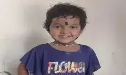 बेंगलुरु में सड़क हादसा: तेज रफ्तार वाहन की चपेट में आकर 4 साल की बच्ची की मौत