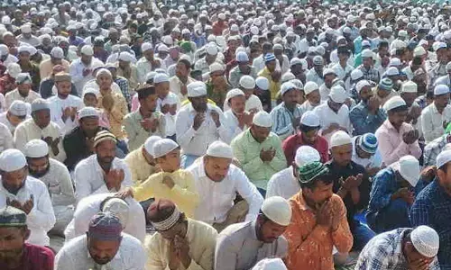 हरिद्वार में शांतिपूर्ण माहौल में अदा हुई ईद की नमाज हरिद्वार में शांतिपूर्ण माहौल में अदा हुई ईद की नमाज