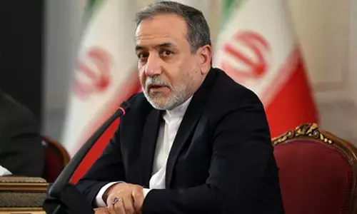 ईरान का ब्रिटेन को सख्त संदेश – बढ़ी भागीदारी तो मिलेगा जवाब