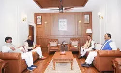 पंकज चौधरी ने उपमुख्यमंत्री ब्रजेश पाठक से मुलाकात की, विकास और संगठन पर सार्थक चर्चा पंकज चौधरी ने उपमुख्यमंत्री ब्रजेश पाठक से मुलाकात की, विकास और संगठन पर सार्थक चर्चा