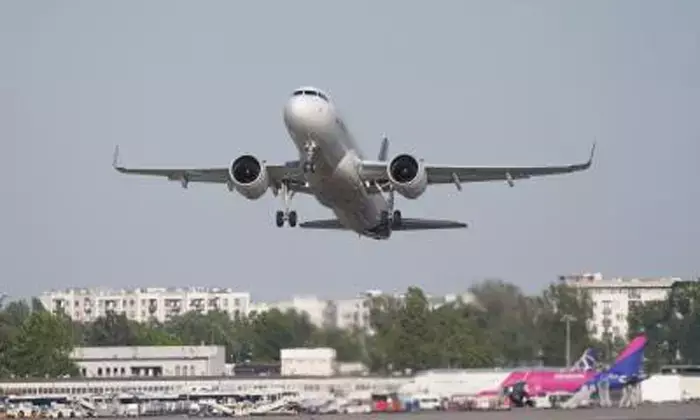 यूएई से भारत के लिए रविवार को 90 उड़ानें शेड्यूल्ड यूएई से भारत के लिए रविवार को 90 उड़ानें शेड्यूल्ड