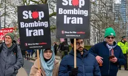 ईरान पर हमलों के खिलाफ यूरोप में गूंजा विरोध