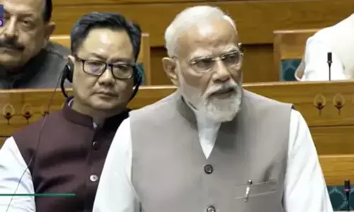 लोकसभा में पीएम मोदी बोले, स्ट्रेट ऑफ होर्मुज में रुकावट स्वीकार नहीं, पश्चिम एशिया संकट से भारत पर असर लोकसभा में पीएम मोदी बोले, स्ट्रेट ऑफ होर्मुज में रुकावट स्वीकार नहीं, पश्चिम एशिया संकट से भारत पर असर