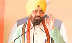 पंजाब में ‘आप’ सरकार का ईमानदारी का नकाब उतर चुका: नायब सिंह सैनी पंजाब में ‘आप’ सरकार का ईमानदारी का नकाब उतर चुका: नायब सिंह सैनी