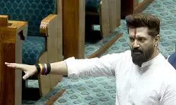 हमें पीएम मोदी पर विश्वास है, भारत में कोई मुश्किल पैदा नहीं होगी : चिराग पासवान