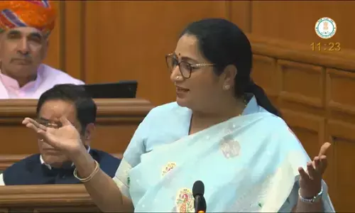 Delhi Budget: दिल्ली के बजट में ‘ग्रीन विजन’ पर जोर, हर बेटी के लिए साइकिल का ऐलान, 10वीं के बाद लैपटॉप