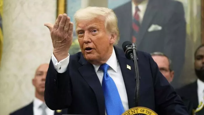 अब युद्धविराम को लालायित ट्रंप अब युद्धविराम को लालायित ट्रंप