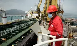 मध्य पूर्व तनाव के बीच वैश्विक तेल बाजार में भारी उतार-चढ़ाव