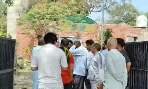 हरियाणा: शताब्दी ट्रेन से गिरकर अनुभवी एथलीट की मौत, जांच में जुटी पुलिस हरियाणा: शताब्दी ट्रेन से गिरकर अनुभवी एथलीट की मौत, जांच में जुटी पुलिस