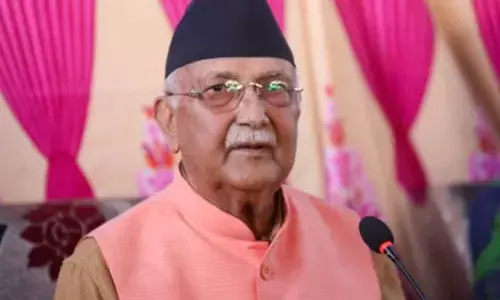 नेपाल जेनजी आंदोलन : केपी शर्मा ओली सहित तीन शीर्ष अधिकारियों पर आपराधिक मुकदमे की सिफारिश नेपाल जेनजी आंदोलन : केपी शर्मा ओली सहित तीन शीर्ष अधिकारियों पर आपराधिक मुकदमे की सिफारिश