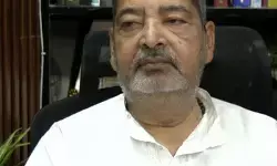 विभाजनकारी ताकतों से निपटना जानती हैं ममता बनर्जी, हम उनके साथ : सपा सांसद वीरेंद्र सिंह विभाजनकारी ताकतों से निपटना जानती हैं ममता बनर्जी, हम उनके साथ : सपा सांसद वीरेंद्र सिंह