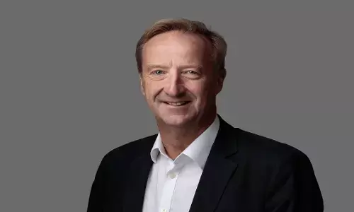 इजरायल और अमेरिका से युद्ध में कैसे भारी पड़ा ईरान, MI6 के पूर्व चीफ ने बताया, समझें तेहरान का मिलिट्री प्लान इजरायल और अमेरिका से युद्ध में कैसे भारी पड़ा ईरान, MI6 के पूर्व चीफ ने बताया, समझें तेहरान का मिलिट्री प्लान