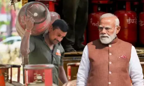 एलपीजी डिस्ट्रीब्यूटर्स पर बड़ी कार्रवाई: 350 नोटिस, 3,000 छापेमारी