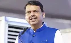 भारत मौजूदा वैश्विक ईंधन स्थिति से निपटने के लिए पूरी तरह से तैयार है : सीएम फडणवीस भारत मौजूदा वैश्विक ईंधन स्थिति से निपटने के लिए पूरी तरह से तैयार है : सीएम फडणवीस