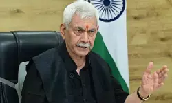 एलजी मनोज सिन्हा ने जम्मू-कश्मीर में नशा मुक्त भारत अभियान की प्रगति की समीक्षा की एलजी मनोज सिन्हा ने जम्मू-कश्मीर में नशा मुक्त भारत अभियान की प्रगति की समीक्षा की