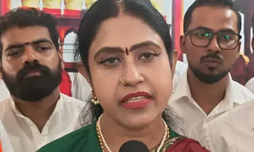 तमिलनाडु चुनाव : भाजपा नेता विजयधारानी ने कांग्रेस में सीटें बेचे जाने का लगाया आरोप तमिलनाडु चुनाव : भाजपा नेता विजयधारानी ने कांग्रेस में सीटें बेचे जाने का लगाया आरोप