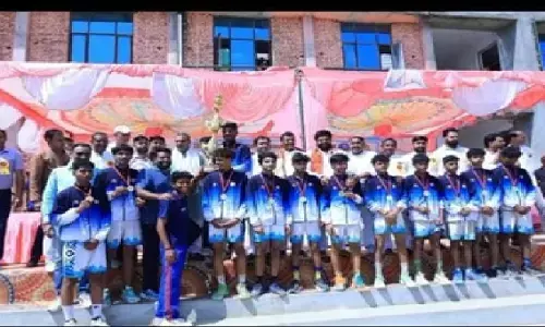 उत्तर प्रदेश सब जूनियर नेटबॉल टीम ने रचा इतिहास, 18 साल बाद जीता गोल्ड मेडल उत्तर प्रदेश सब जूनियर नेटबॉल टीम ने रचा इतिहास, 18 साल बाद जीता गोल्ड मेडल